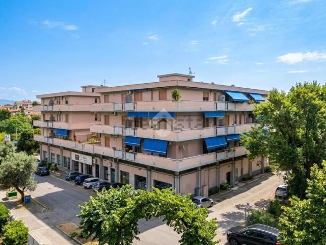 Appartamento in vendita di 122 m² in Via Lago Isoletta, 7