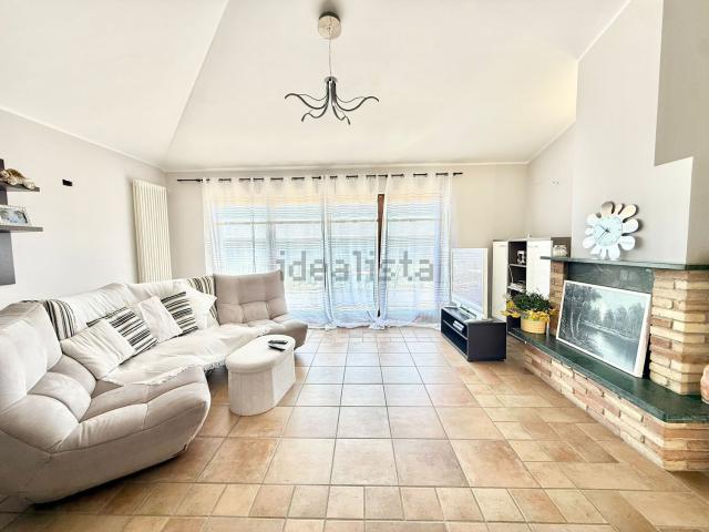 Appartamento in vendita di 122 m² in Via Luigi Innamorati
