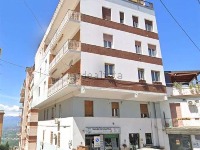 Appartamento in vendita di 122 m² in Via Madonna degli Angeli, 105