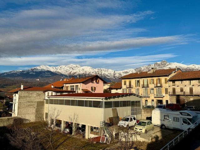 Appartamento in vendita di 122 m² in Via Martiri Libertà, 95