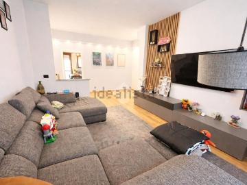 Appartamento in vendita di 122 m² in Via Mascagni, 6