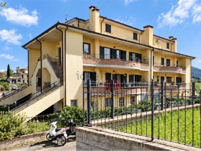 Appartamento in vendita di 122 m² in Via Massimo Gatti, 4