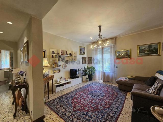 Appartamento in vendita di 122 m² in Via Michelangelo