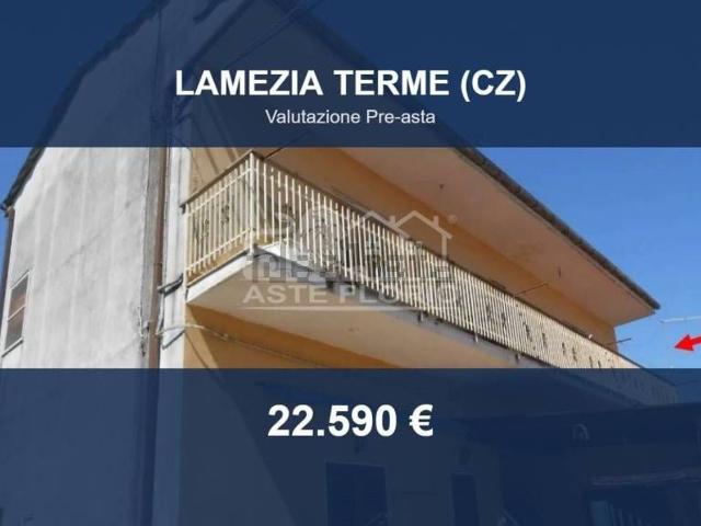 Appartamento in vendita di 122 m² in Via Salvatore Foderaro, 215