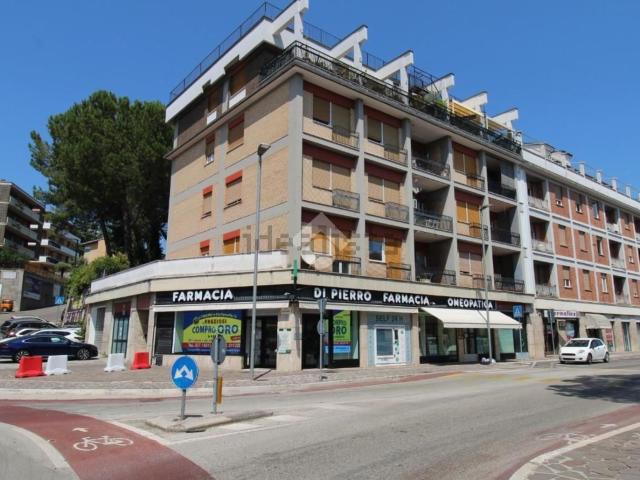 Appartamento in vendita di 122 m² in Via San Marino, 2