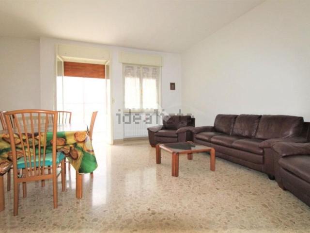 Appartamento in vendita di 122 m² in Via Serafino Cellini