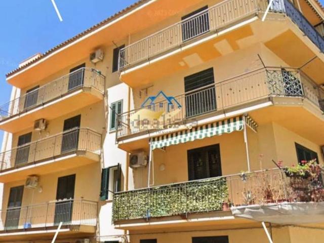 Appartamento in vendita di 122 m² in Via Serradifalco