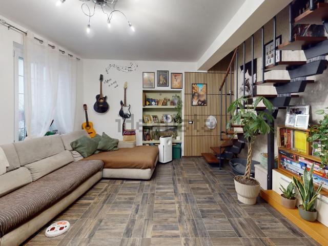 Appartamento in vendita di 122 m² in Via Pace