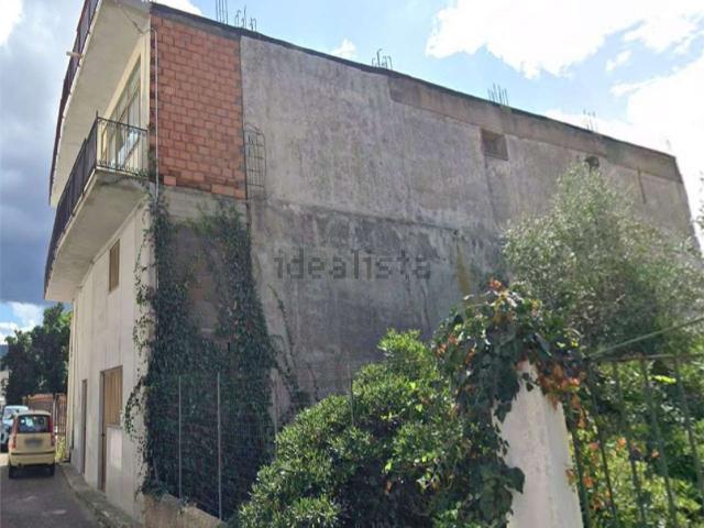 Appartamento in vendita di 122 m² in Via Papa Giovanni XXIII, 1