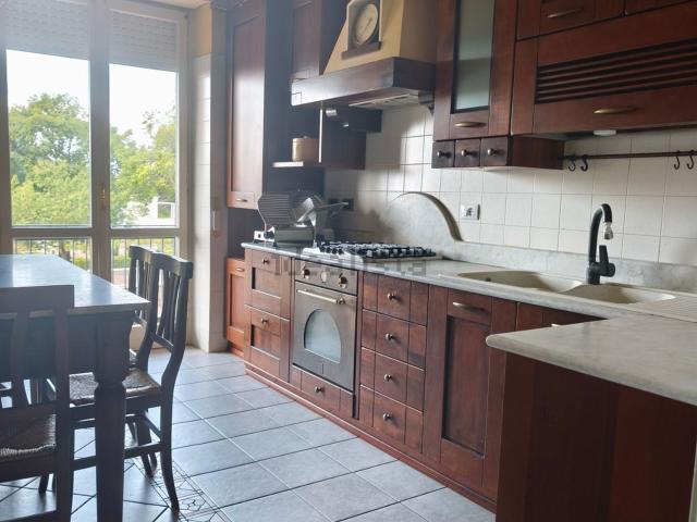 Appartamento in vendita di 122 m² in Via Plinio