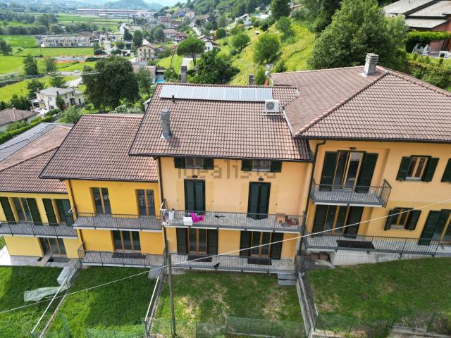Appartamento in vendita di 122 m² in Via Rogola, 28