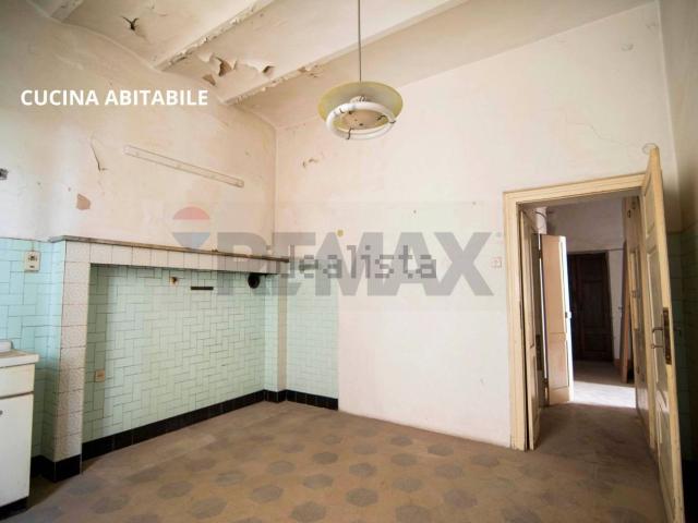 Appartamento in vendita di 122 m² in Via Roma, 37