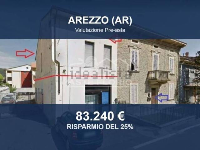 Appartamento in vendita di 122 m² in Via Tommaso Perelli, 16