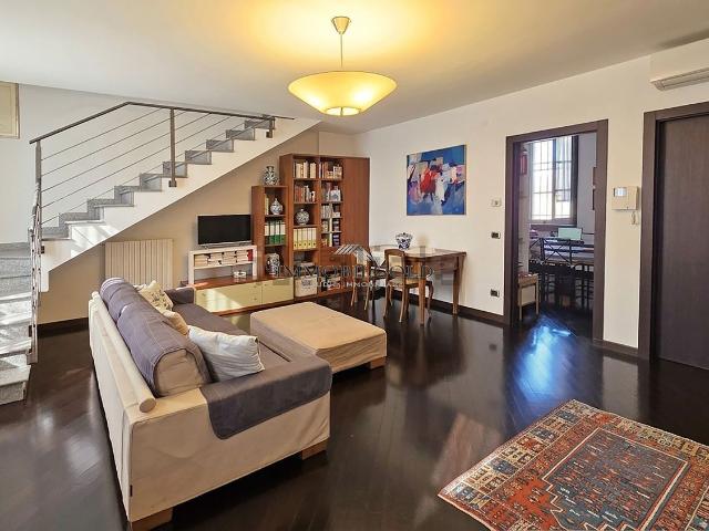 Appartamento in vendita di 122 m² in Via Ticino, 26