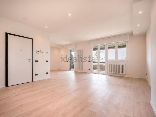 Appartamento in vendita di 122 m² in Viale Lelio Basso