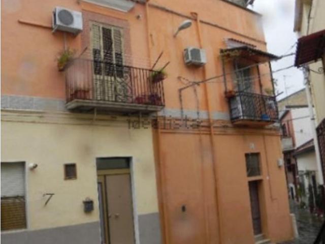 Appartamento in vendita di 122 m² in Vicolo I G. Finiguerra