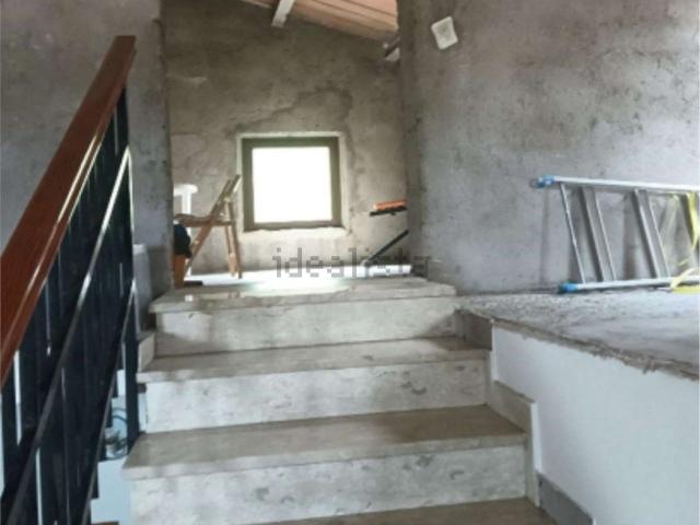 Appartamento in vendita di 122 m² in Frazione Baruccio, 64