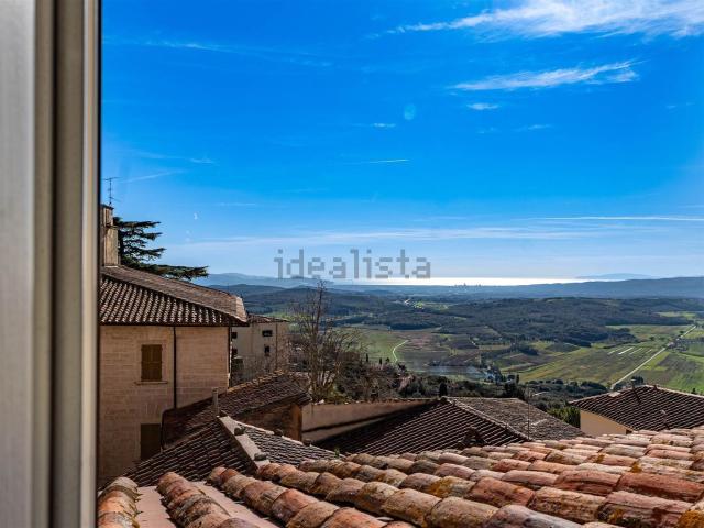 Appartamento in vendita di 122 m² in Piazza Giuseppe Garibaldi