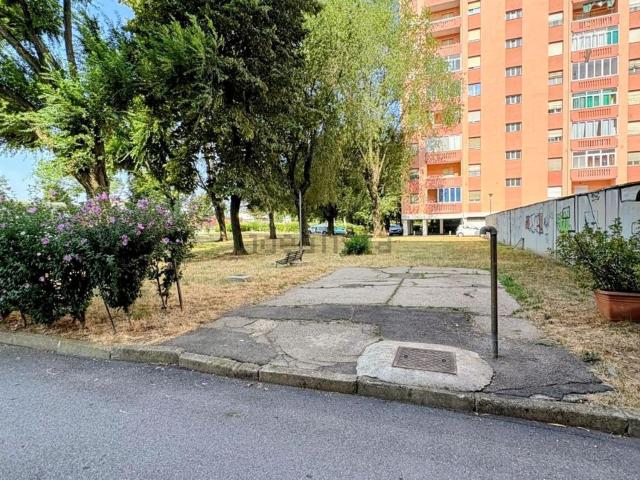 Appartamento in vendita di 122 m² in Strada del Drosso, 158