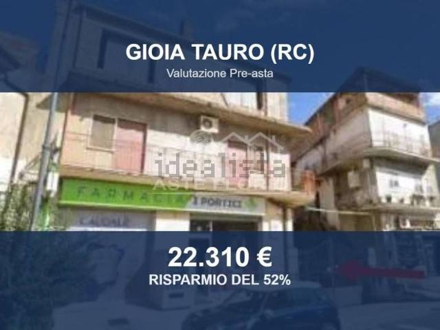 Appartamento in vendita di 122 m² in Strada Statale 111, 63