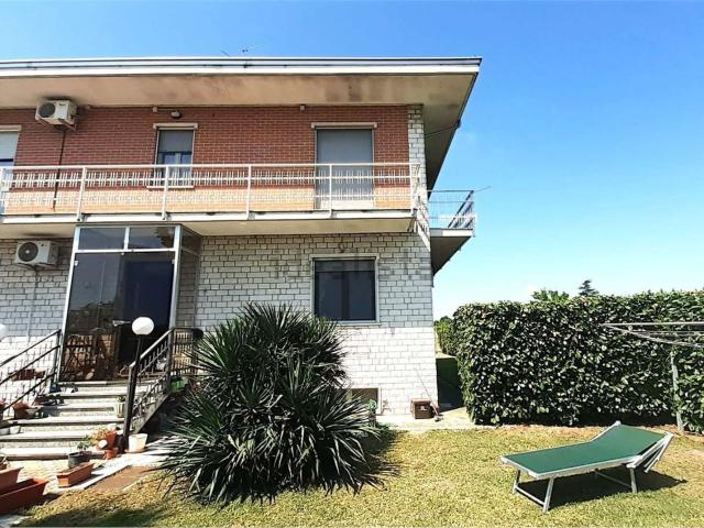 Appartamento in vendita di 122 m² in Strada Provinciale 78, 12