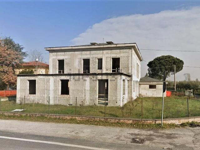 Appartamento in vendita di 1232 m² in Via del Fiume