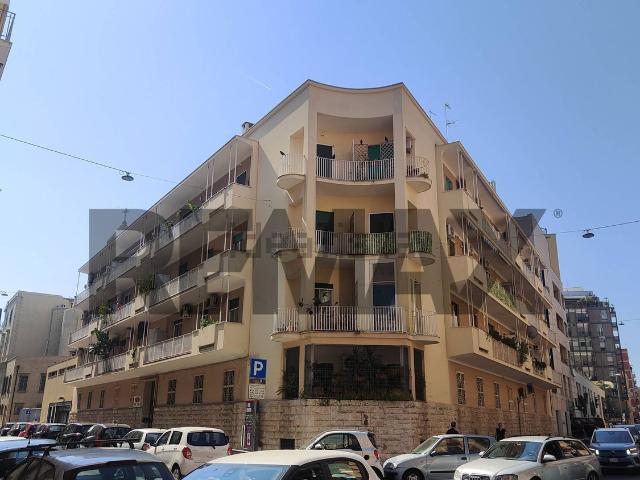Appartamento in vendita di 123 m² in Via Carlo Perrone, 8