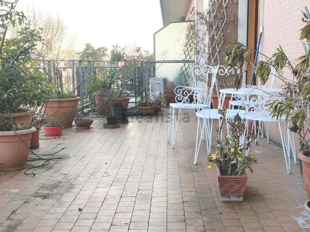 Appartamento in vendita di 123 m² in Via Cesare Cecchini