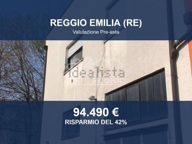 Appartamento in vendita di 123 m² in Via Clelia Fano, 11