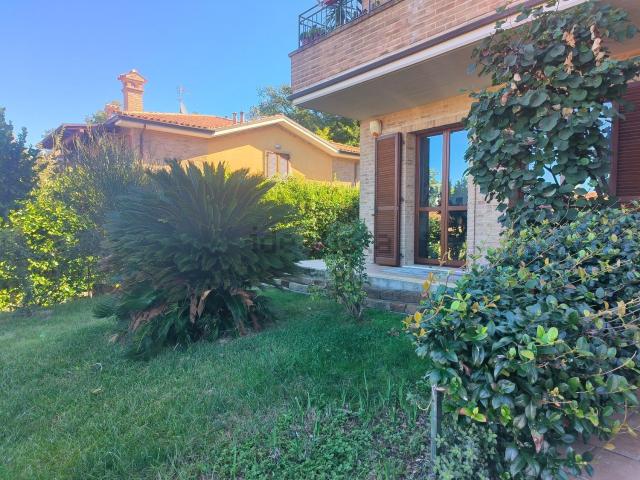Appartamento in vendita di 123 m² in Via Antonio Vico