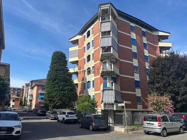 Appartamento in vendita di 123 m² in Via Gaetano Donizetti, 8