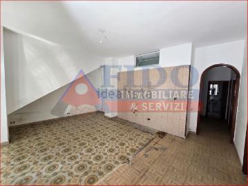Appartamento in vendita di 123 m² in Via Giuseppe Garibaldi