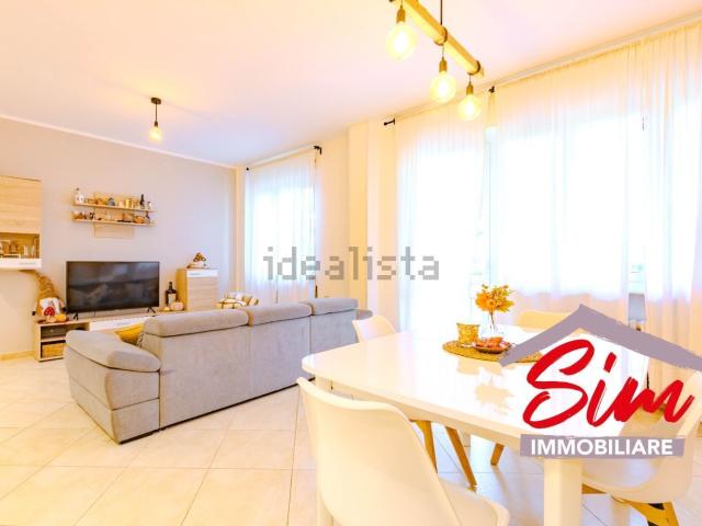 Appartamento in vendita di 123 m² in Via Giovanni Giolitti