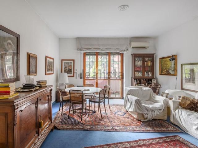 Appartamento in vendita di 123 m² in Via Giovanni Scheiwiller, 5