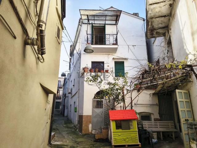 Appartamento in vendita di 123 m² in Via Ferdinando Balsano, 21