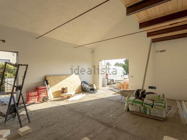 Appartamento in vendita di 140 m² in Via Francesca Nord