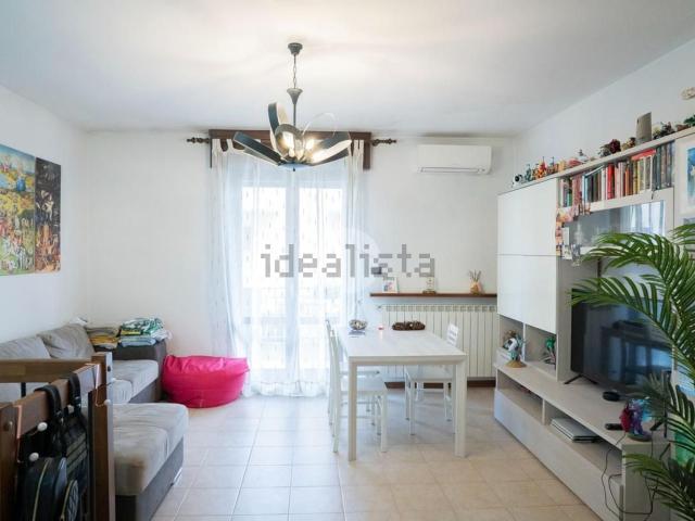 Appartamento in vendita di 123 m² in Via Fratelli Sforzi, 10