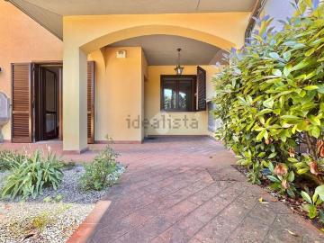 Appartamento in vendita di 123 m² in Via Lombarda