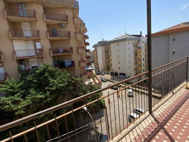 Appartamento in vendita di 123 m² in Via Lamantia, 35