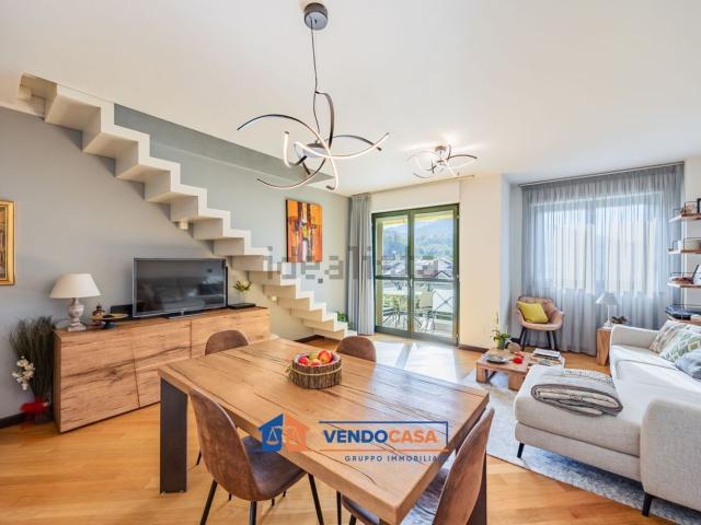 Appartamento in vendita di 123 m² in Via Monte Tibert, 2