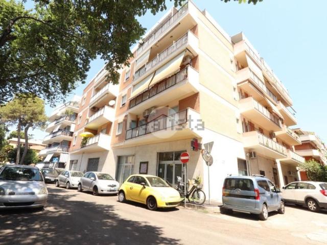 Appartamento in vendita di 123 m² in Via Monti Ausoni, 10