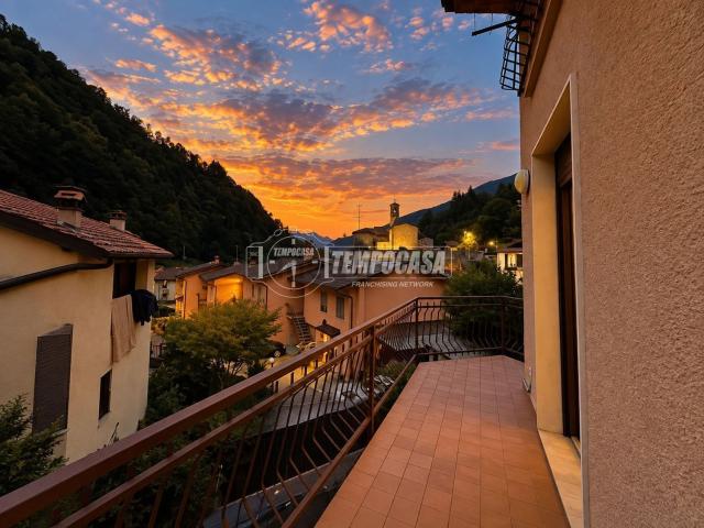 Appartamento in vendita di 123 m² in Via Mella, 32
