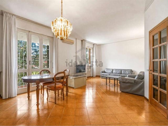 Appartamento in vendita di 123 m² in Via Mirabello, 6