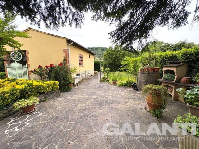 Appartamento in vendita di 123 m² in Via San Eustachio in Acone