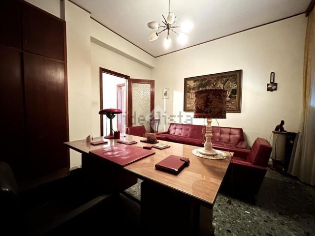Appartamento in vendita di 123 m² in Via Silvio Sesti, 58