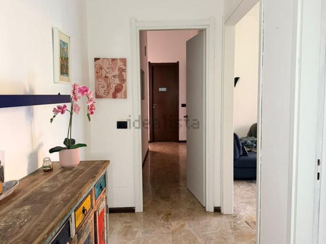 Appartamento in vendita di 123 m² in Via Sporting Mirasole, 20