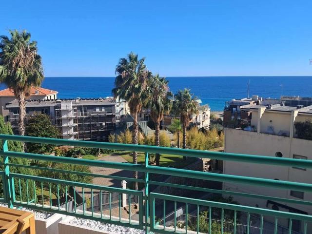 Appartamento in vendita di 123 m² in Via Padre Semeria, 103