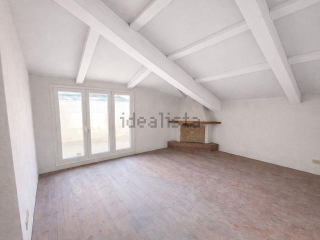 Appartamento in vendita di 123 m² in Via Palestro