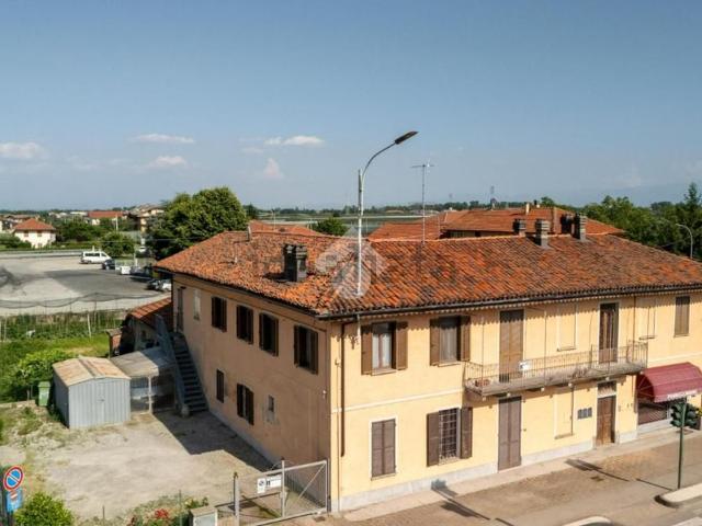 Appartamento in vendita di 123 m² in Via Provinciale Cuneo, 37