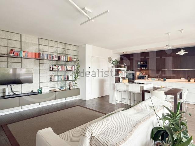 Appartamento in vendita di 123 m² in Via Rimini, 1